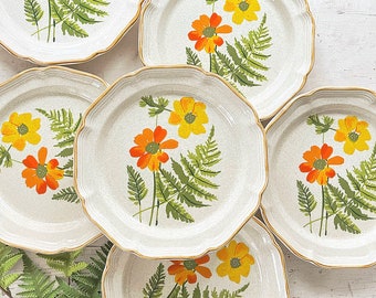 Vintage Mikasa SUMMER GARDEN  Dinner Plates Bohemian Decor Dinnerware Serving Dinner Place Setting 1970’s Flowers Ferns Japan Garden Club