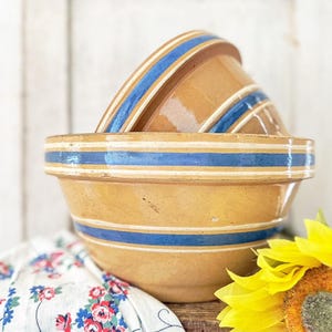 Antique Yelloware Mixing Bowls: Blue Banded Primitive Kitchen Decor