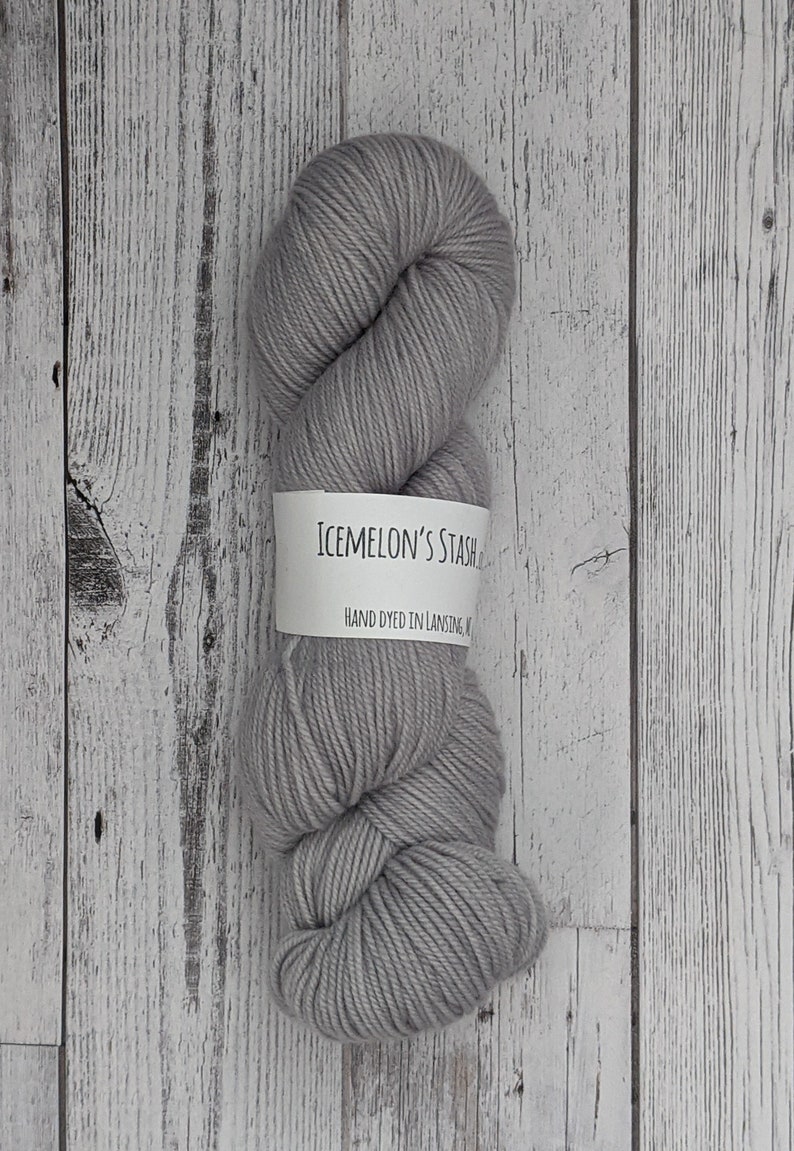 I/'m 40/% Zinc Nashira DK