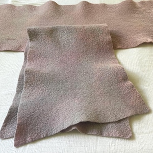 light mottled lilac merino wool felt  / 10 X 28 inches / 100% Merino Wool /  hand dyed and felted