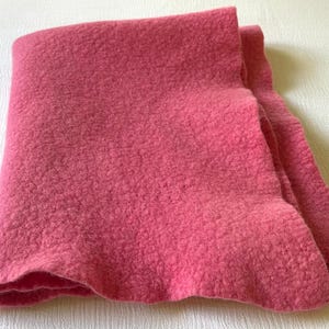 Naturally dyed merino felt / Pink / 20 X 24 inches / hand dyed and felted / wool felt sheet / dyed with Cochineal