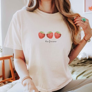 NOFFICIALNOFFICE★韓国★DOTTY STRAWBERRY HIGH NECK T-SHIRT Strawberry Shirt Strawberry Clothes Strawberry Top Garden