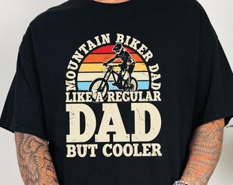 Gildan 5000® Cycling Dad Shirt Gift for Father’s Day, Funny Vintage Cyclist Tee for Bike Rider, Bicycle Racing Dad T-Shirt, Gift from Kids
