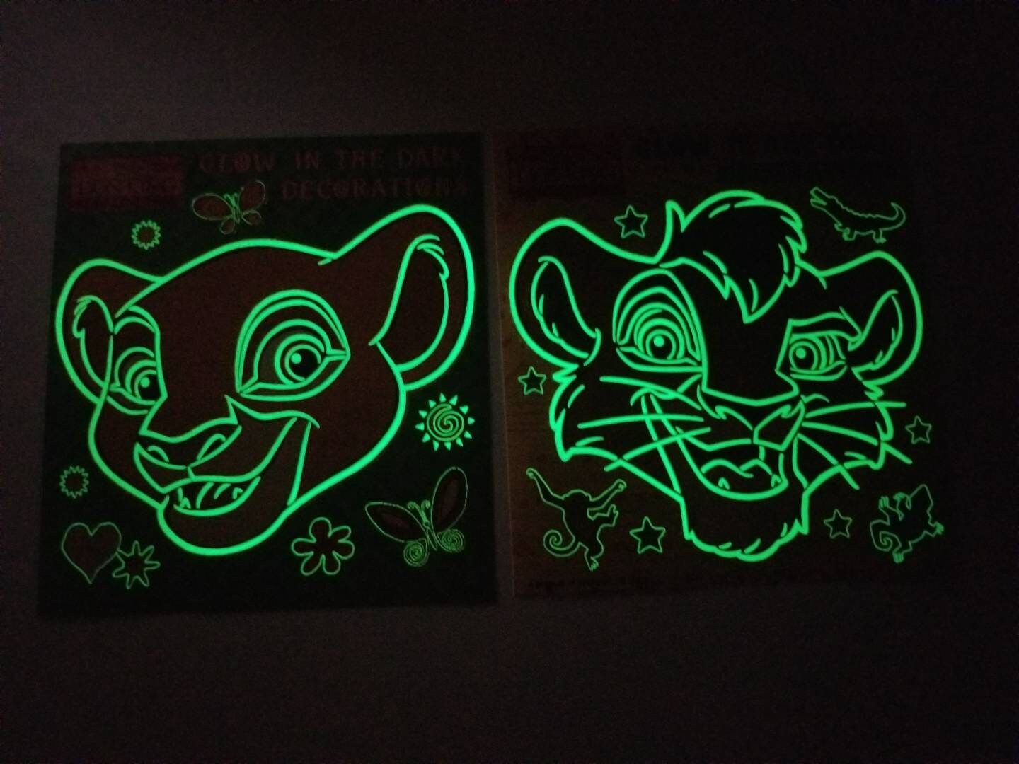 DISNEY 90 s LION KING SIMBA s PRIDE OFFICIAL GLOW IN THE DARK STICKER 
