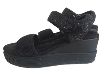 Fornarina Vintage-Sandalen 39, Y2K-Sandalen mit Keilabsatz 39, Fornarina 90er Jahre schwarze Schuhe