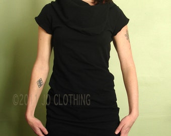 short sleeved cowl tunic top in BLACK