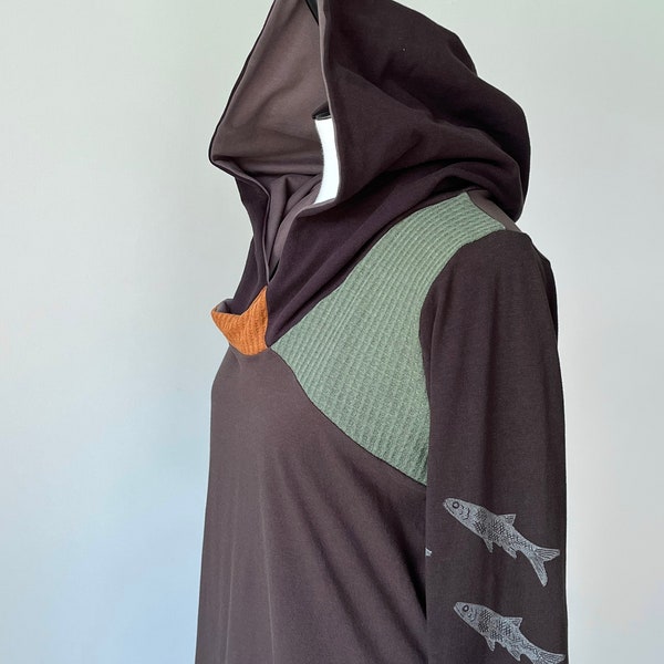 extra long sleeved hooded top/Size XXL/browns with olive, taupe and rust orange/hand printed minnows