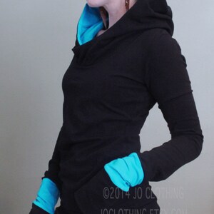 extra long sleeved hooded top Black with Light turquoise Blue image 2