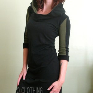 half sleeved hooded tunic dress Black/Dark Olive Green image 2