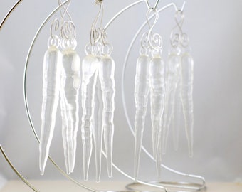 Set of 12 Glass Icicle Ornaments in Clear