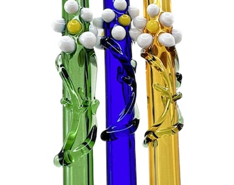 Glass Straw Daisy Flower.Hand Blown BPA Free in Your Choice of Color Custom Made to Order.