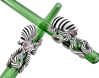 Octopus Glass Boba Cocktail Straw - Hand-Blown Emerald Green, 5.5”