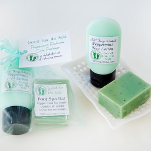 Peppermint Foot Spa Gift Set: Lotion & Soap Bar