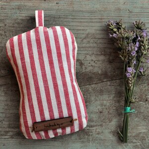 Le Solitaire / sachet lavender pillow / organic self homegrown lavender image 2