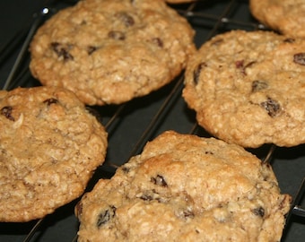 Oatmeal Raisin Cookies