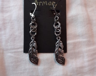 Jumpring Chainmail Earrings with Silver Feather Charms