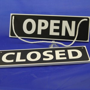 Open / Closed Hanging Sign (3 sizes available)