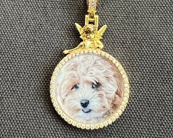 Colgante de oro con foto hecho a mano: Charm personalizado con foto y circonita cúbica
