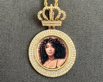 Colgante con foto y corona de oro: collar con foto personalizado de circonita cúbica