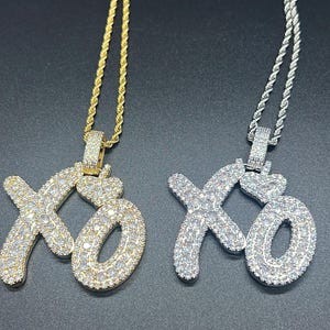 Anhanger Iced Out XO Anhanger Halskette Fur Liebhaber Iced Out Cluster CZ Steine Umarmungen Kusse Charme Micro Pave Zirkonia Kubik Hip Hop Schmuck Etsy