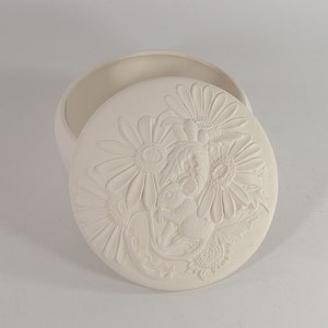 Round Mouse or Chipmunk Box Ready to Paint Ceramic Bisque made to order image 2