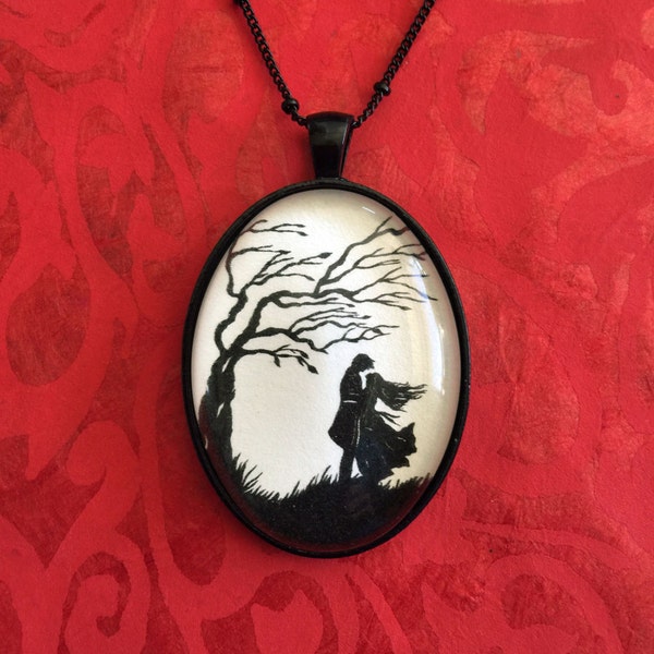 WUTHERING HEIGHTS Necklace, pendant on chain - Silhouette Jewelry