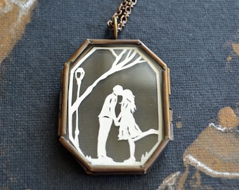 AUTUMN KISS Locket - Hand-Cut Miniature Silhouette Papercut - Glass Locket Necklace