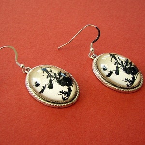 PETER PAN Earrings Silhouette Jewelry image 2