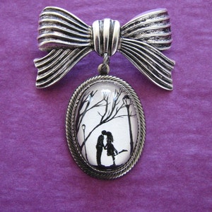 AUTUMN KISS Brooch pendant on bow pin Silhouette Jewelry image 1