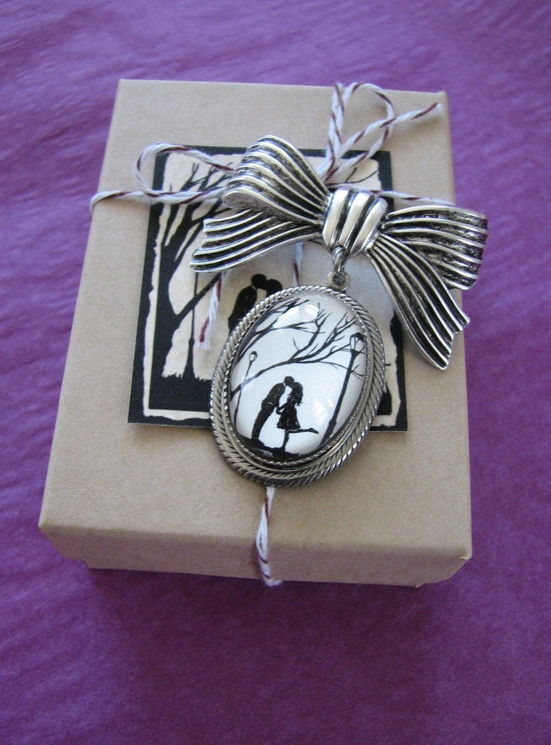 AUTUMN KISS Brooch pendant on bow pin Silhouette Jewelry image 3