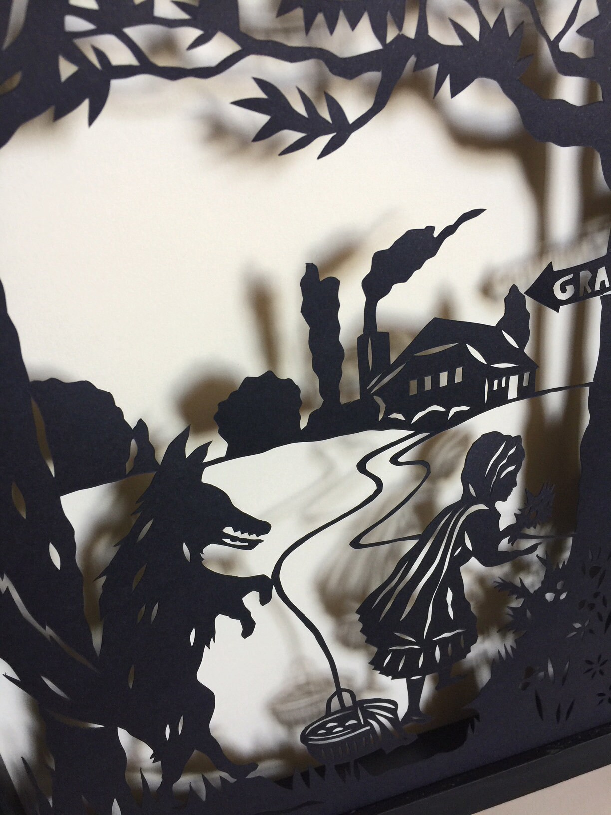 童話の森　シャドーボックス　アンティーク　絵画　オリジナル　一点物　赤ずきん 赤ずきん 切り絵 シャドーボックス入り - 手切りシルエット、額