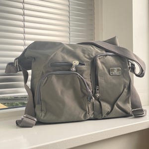 Nylontasche 3 Fächer | Umhängetasche | Umhängetasche Crossbody | Taschen vorn | Reisetasche | Mommy Tasche | Windeltasche | Turnbeutel | Rucksack