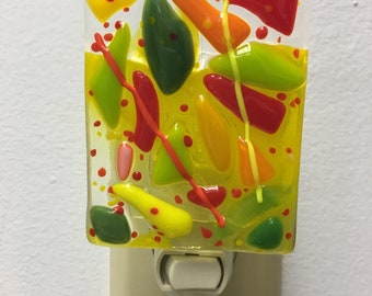 Fusing-Glas Nachtlicht, Tropischer Tanz, Rot, Grün, Gelb, Orange, Weiß.