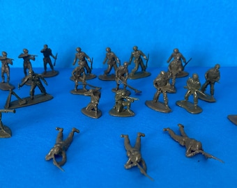 Marx Cavemen 6 Inch Complete Set of 6 Butterscotch Plastic 1963