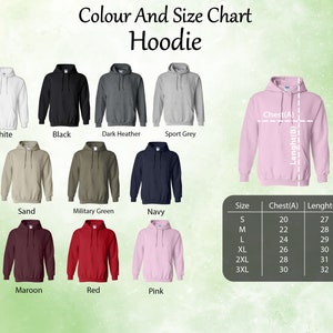 Puede incluir: Tabla de colores y tallas para sudaderas con capucha en varios colores, incluyendo blanco, negro, gris oscuro jaspeado, gris deportivo, arena, verde militar, azul marino, granate, rojo y rosa. La tabla muestra las medidas de pecho y longitud en pulgadas para las tallas S, M, L, XL, 2XL y 3XL.