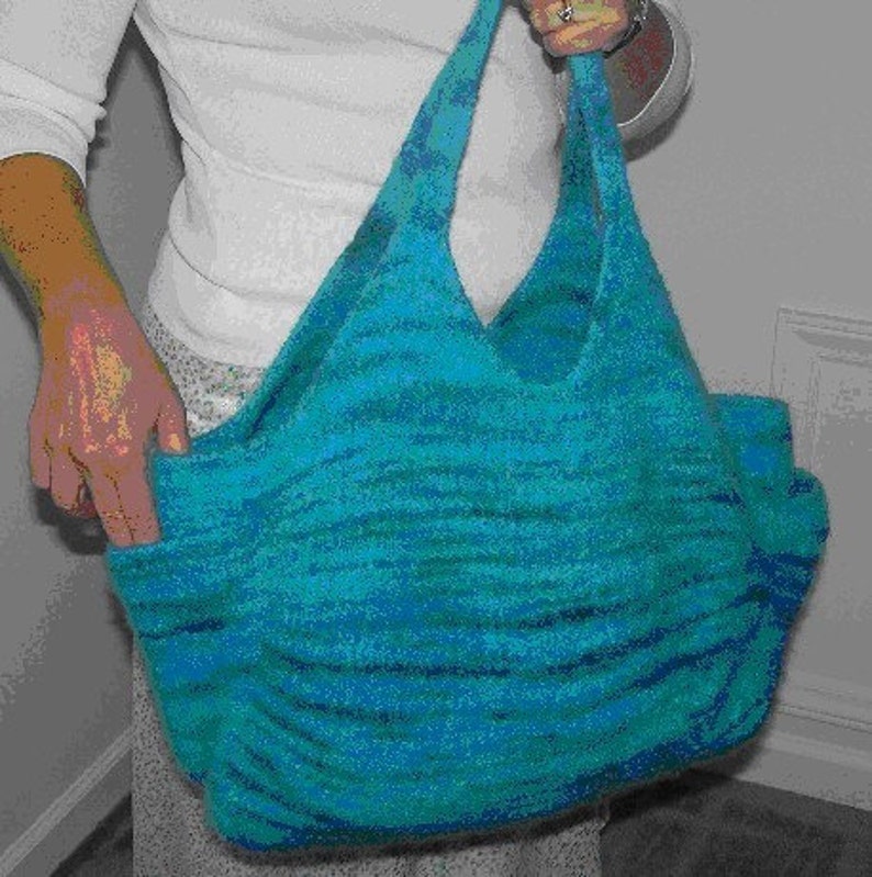 The Carpetbagger Hand Knit Felted Purse Pattern PDF image 1