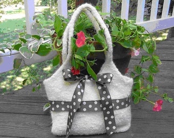 The Ribbon Bag - Knit Pattern for Felted Bag PDF