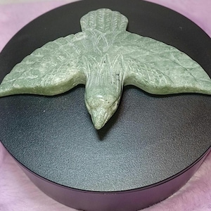 Gorgeous Variety Crystal Bird Carvings