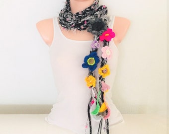 Flower Skinny Necklace, flower Lariat, Spring Crochet Scarf, Hippie Scarf, Colorful Lariat, Bohemian Design