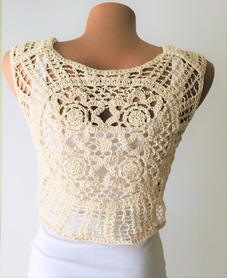 EASY ELEGANCE WOVEN LACE VEST