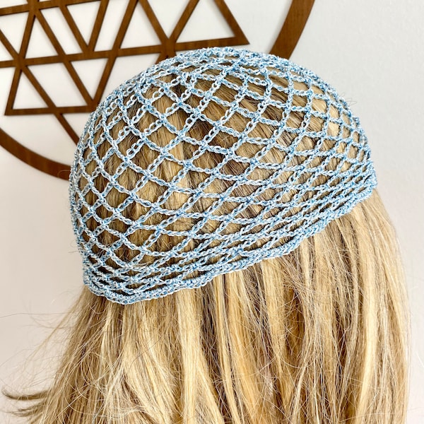Gorro de malla azul a crochet: Gorro tipo cráneo azul bebé, gorro de malla, hecho a mano