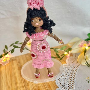 Muñeca de ganchillo, muñeca amigurumi hecha a mano, muñeca de ganchillo en miniatura, decoración en miniatura para bebés, minifiguras