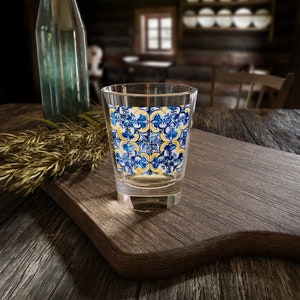 Shot Glass Lissabon Portugal Wappen, 5,7 Cm Hoch - Seltenes Souvenir & Sammlerstück