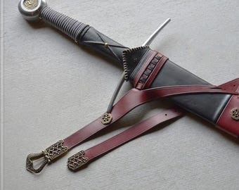 Nytt tillskott till handgjort vikingasvärd med slida. Tillverkat av 1060 kolstål.