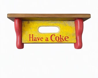 Estantería de pared vintage hecha con una caja de Coca-Cola / Tapa de nogal / Madera reciclada hecha a mano