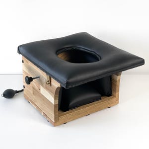 Eikenhouten en leren Smotherbox Queening Chair