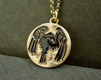 Keltische Raben Halskette: Handgeschnitzte Bronze Morrigan Göttin Anhänger mit Gold Filled Kette