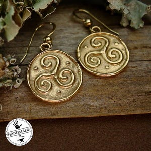 Triskele Earrings Feminine - Hand Carved Powerful Triskelion Celtic Symbol