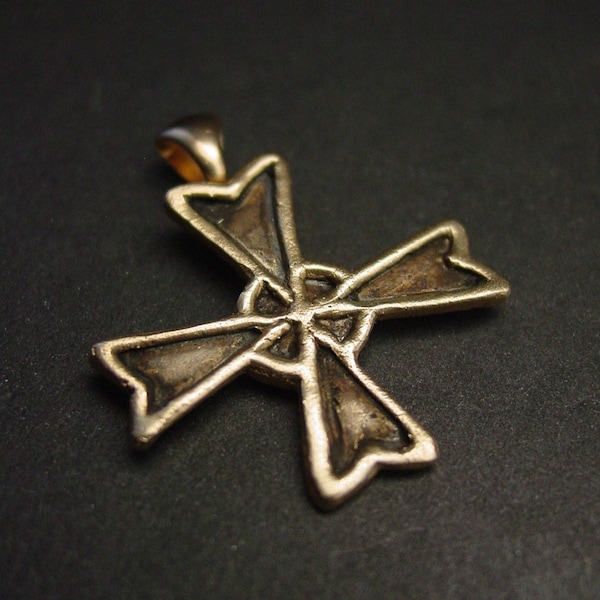 Maltese Cross Pendant - Teutonic Knight - Knights Hospitaller - Firefighter Necklace - Knights of Malta - Collier Croix Templier