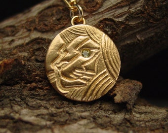 Leo Necklace With Birthstone Peridot 